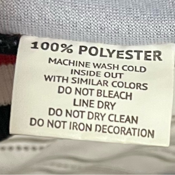 Hawaii’s Finest Black and Red Graphic T-Shirt - Picture 7 of 7